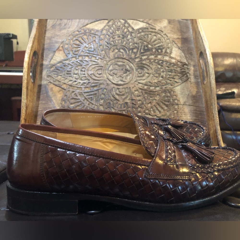 Mens Johnston Murphy weaved leather loafer size 9